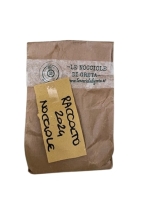 CONFEZIONE DI NOCCIOLE IN GUSCIO 500gr